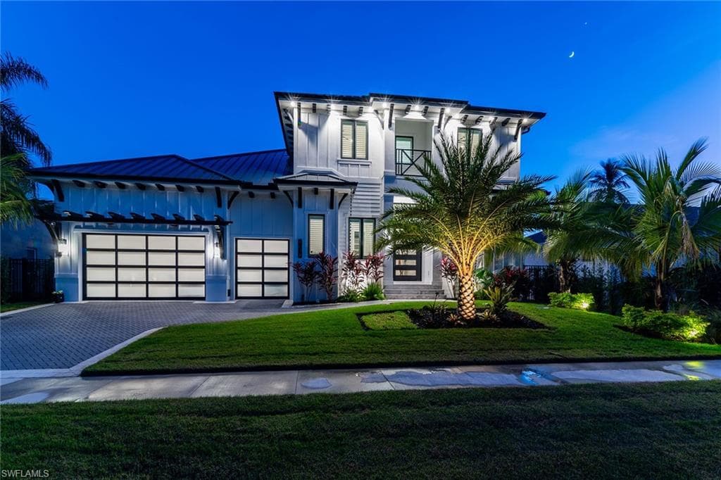 1631 Galleon Ct, Marco Island, FL 34145-3