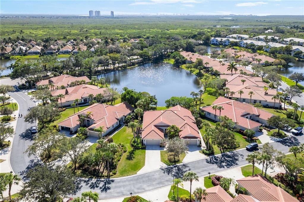 8472 Bent Creek Way, Naples, FL 34114-30