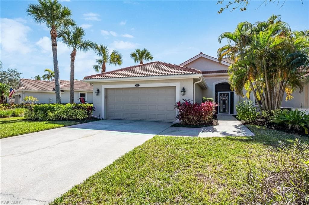 8472 Bent Creek Way, Naples, FL 34114-31