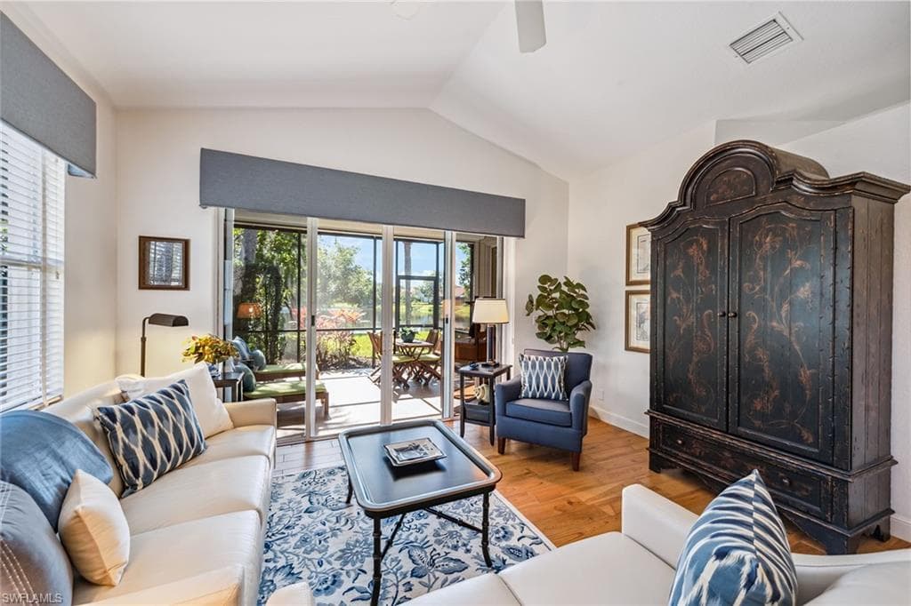 8472 Bent Creek Way, Naples, FL 34114-4