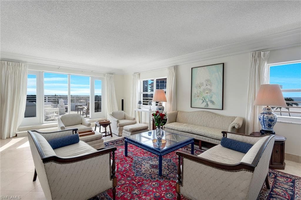 220 Seaview Ct Phc, Marco Island, FL 34145-11