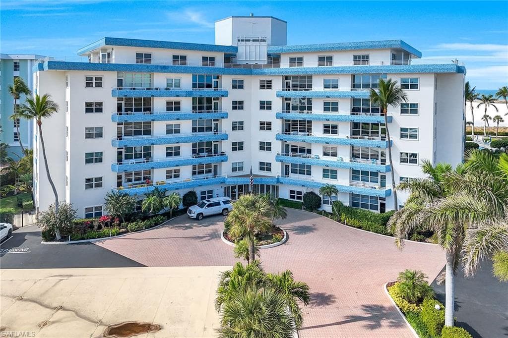 220 Seaview Ct Phc, Marco Island, FL 34145-12