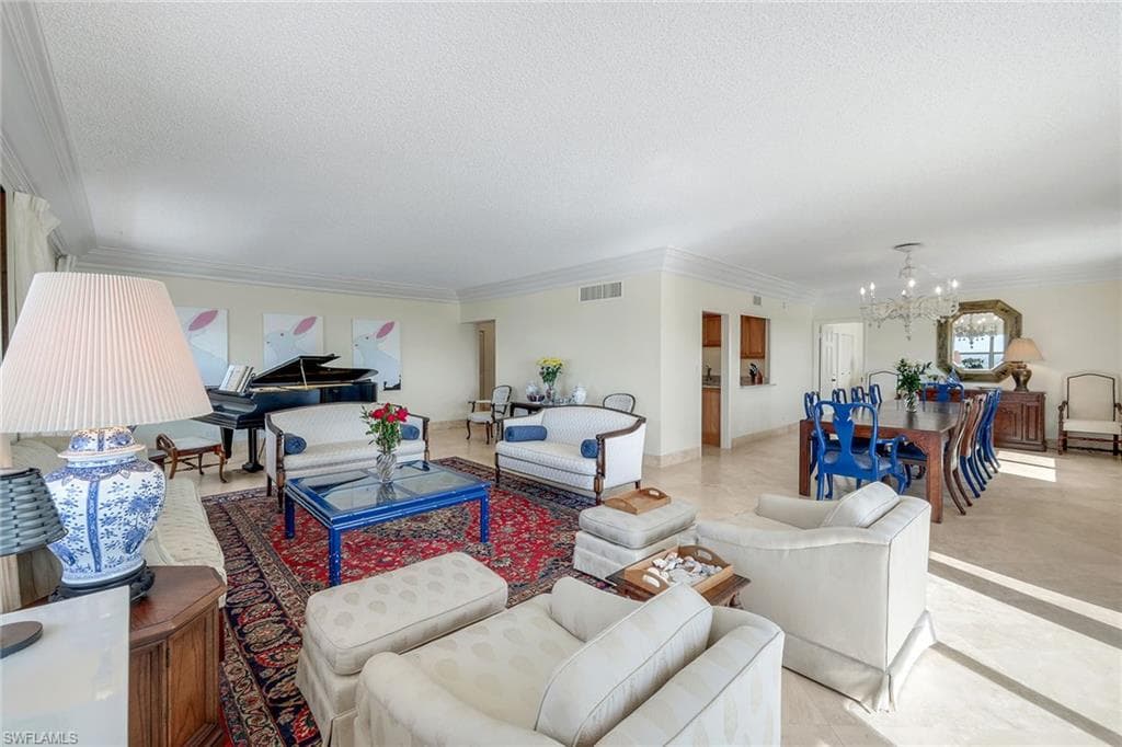 220 Seaview Ct Phc, Marco Island, FL 34145-14