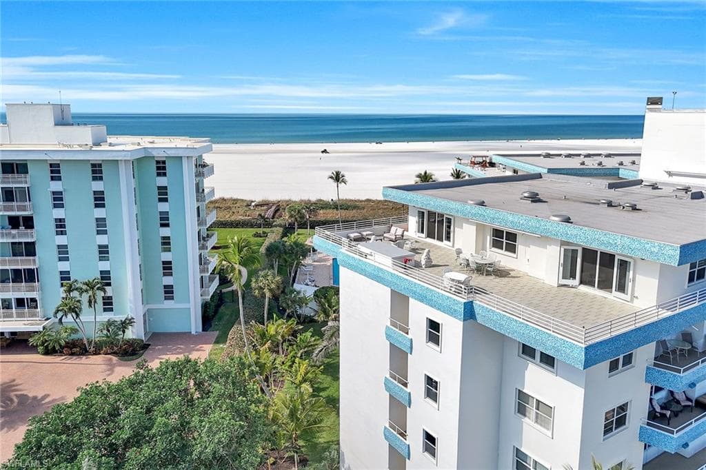 220 Seaview Ct Phc, Marco Island, FL 34145-36