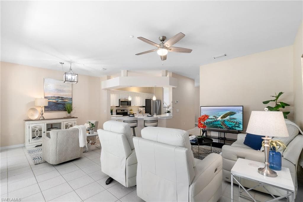 12613 Fox Ridge Dr 3102, Bonita Springs, FL 34105-19