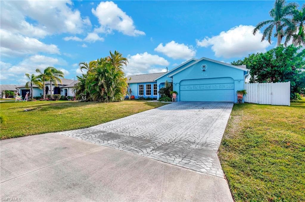 626 27th St, Cape Coral, FL 33914-3