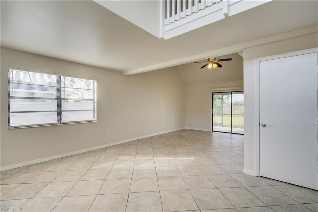 308 17th Pl, Cape Coral, FL 33990-15