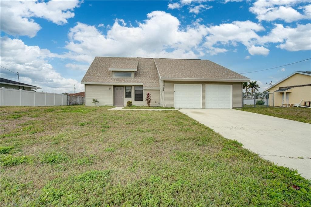 308 17th Pl, Cape Coral, FL 33990-2