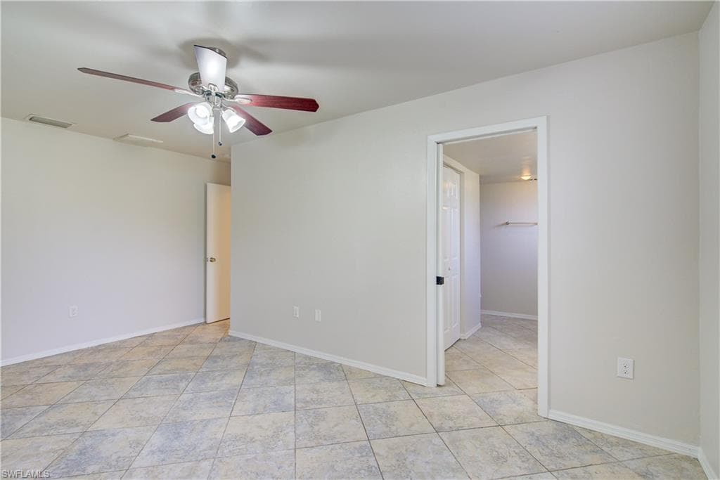 308 17th Pl, Cape Coral, FL 33990-33