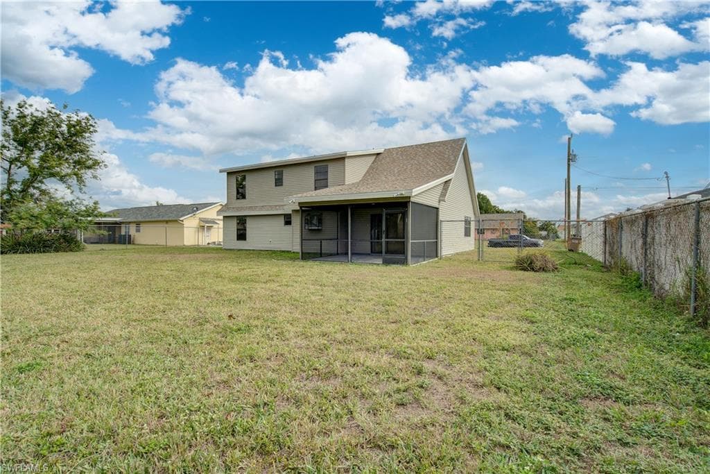 308 17th Pl, Cape Coral, FL 33990-46
