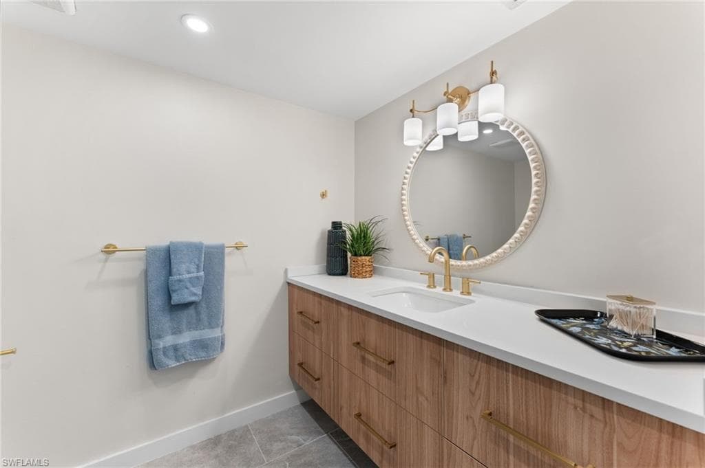 208 Bob O Link Way 208a, Naples, FL 34105-21
