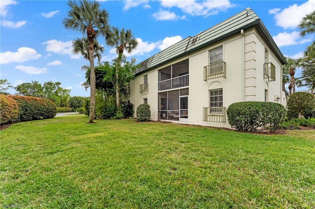 208 Bob O Link Way 208a, Naples, FL 34105-28