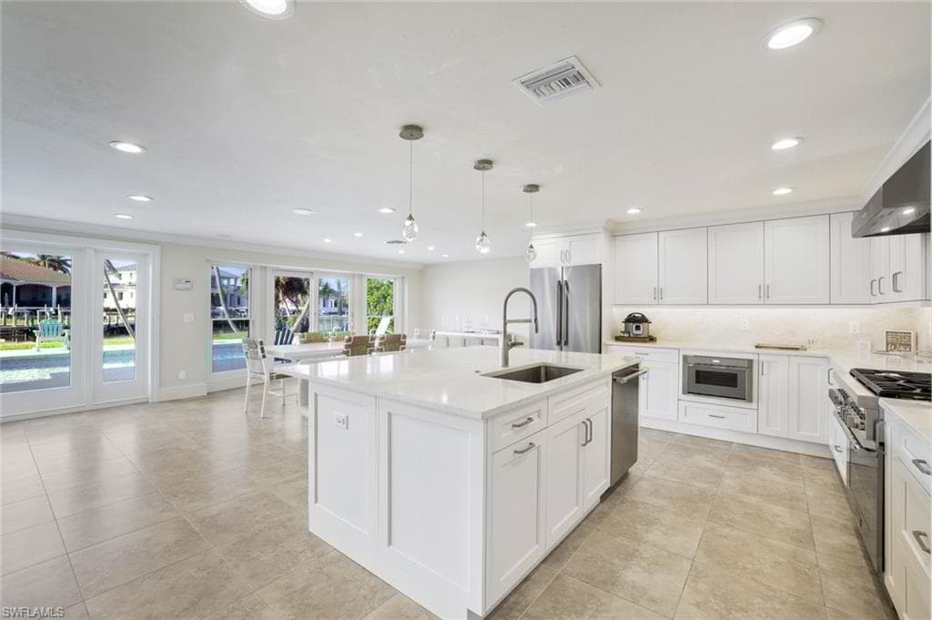 350 Bow Line Bend, Naples, FL 34103-12
