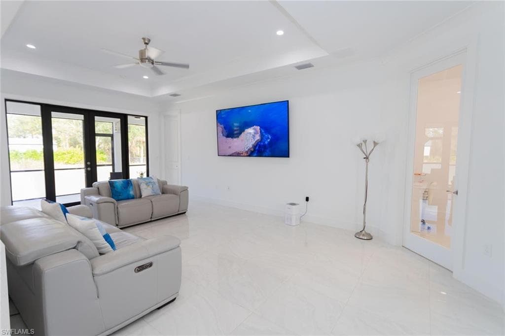 2451 10th Ave SE, Naples, FL 34117-16