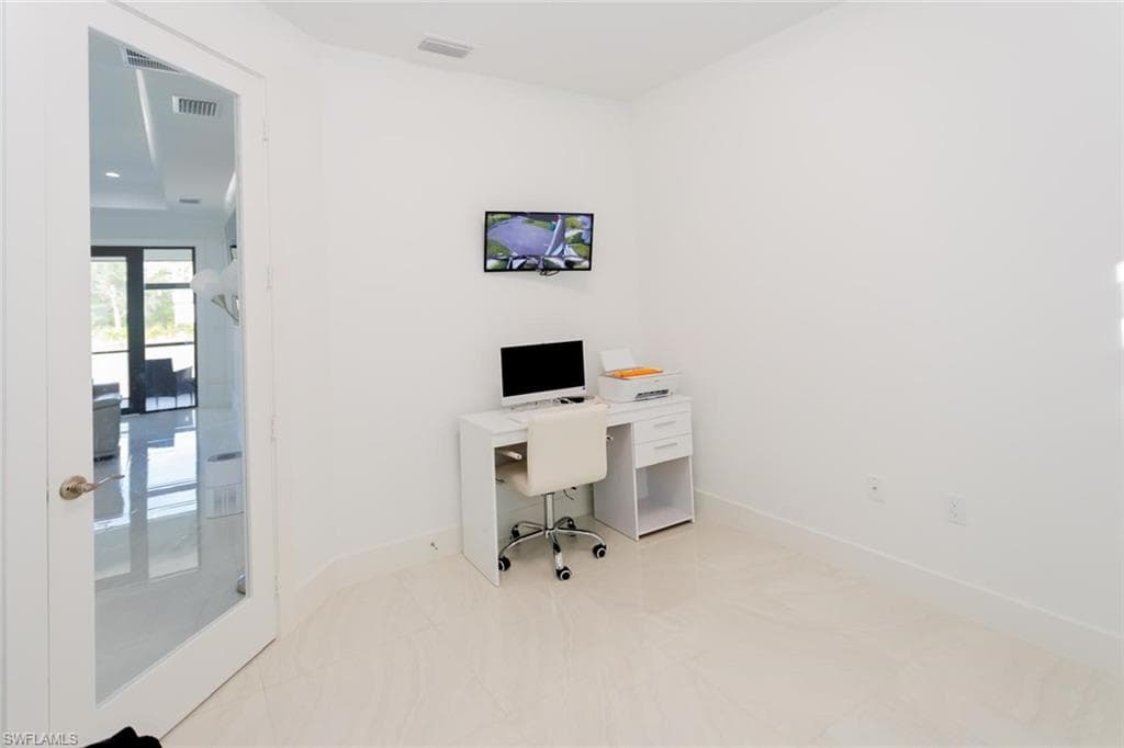 2451 10th Ave SE, Naples, FL 34117-17