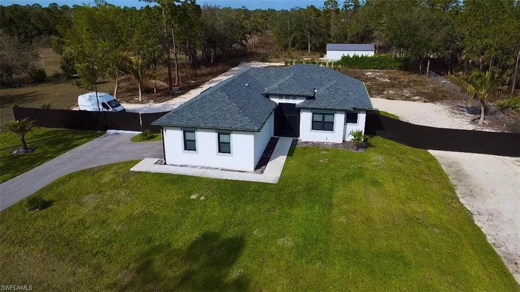2451 10th Ave SE, Naples, FL 34117-1