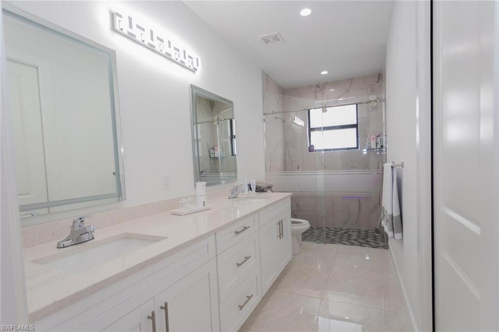 2451 10th Ave SE, Naples, FL 34117-19