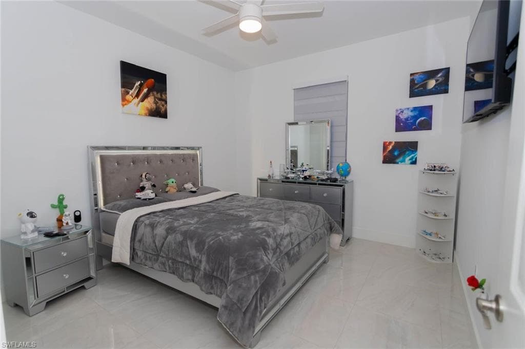 2451 10th Ave SE, Naples, FL 34117-24