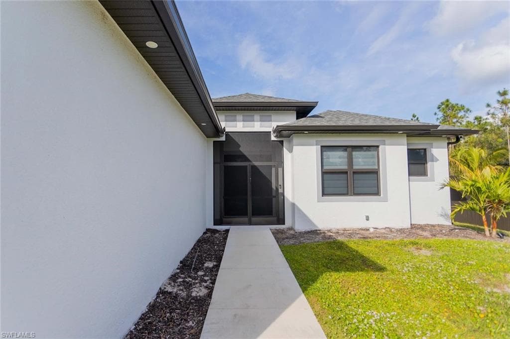 2451 10th Ave SE, Naples, FL 34117-29