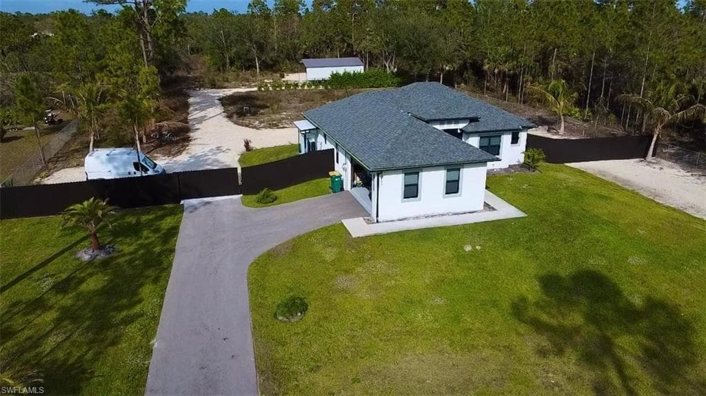 2451 10th Ave SE, Naples, FL 34117-31