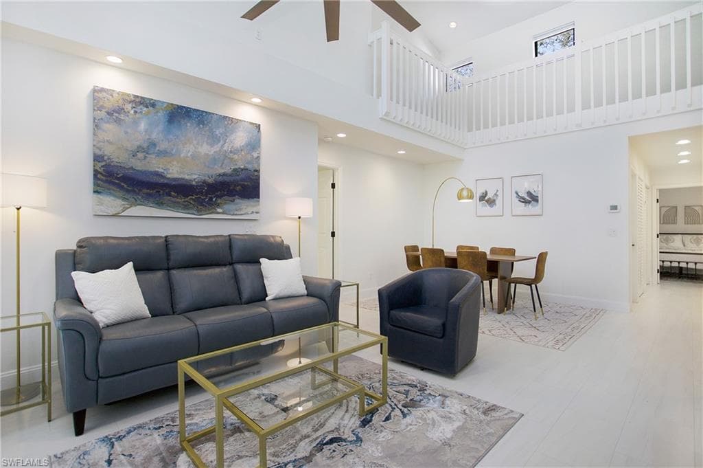 27101 Oakwood Lake Dr, Bonita Springs, FL 34134-12