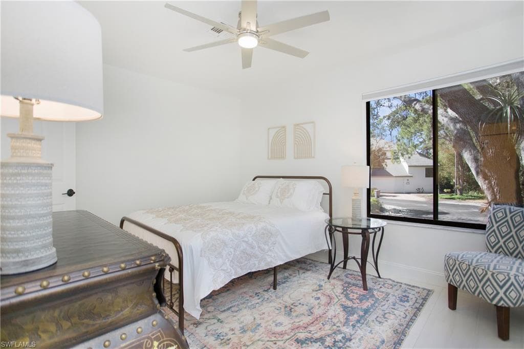 27101 Oakwood Lake Dr, Bonita Springs, FL 34134-26