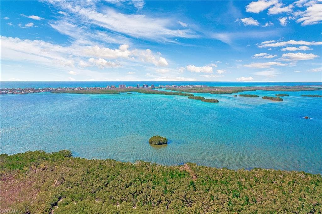 27101 Oakwood Lake Dr, Bonita Springs, FL 34134-39
