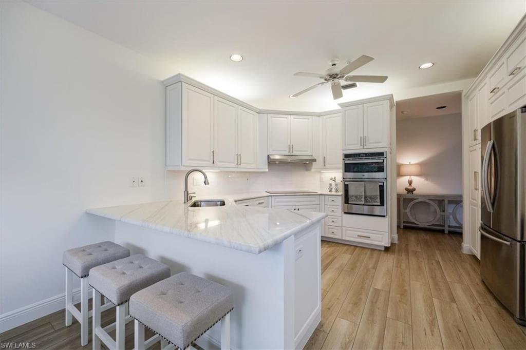 233 Colonade Cir 2205, Naples, FL 34103-10