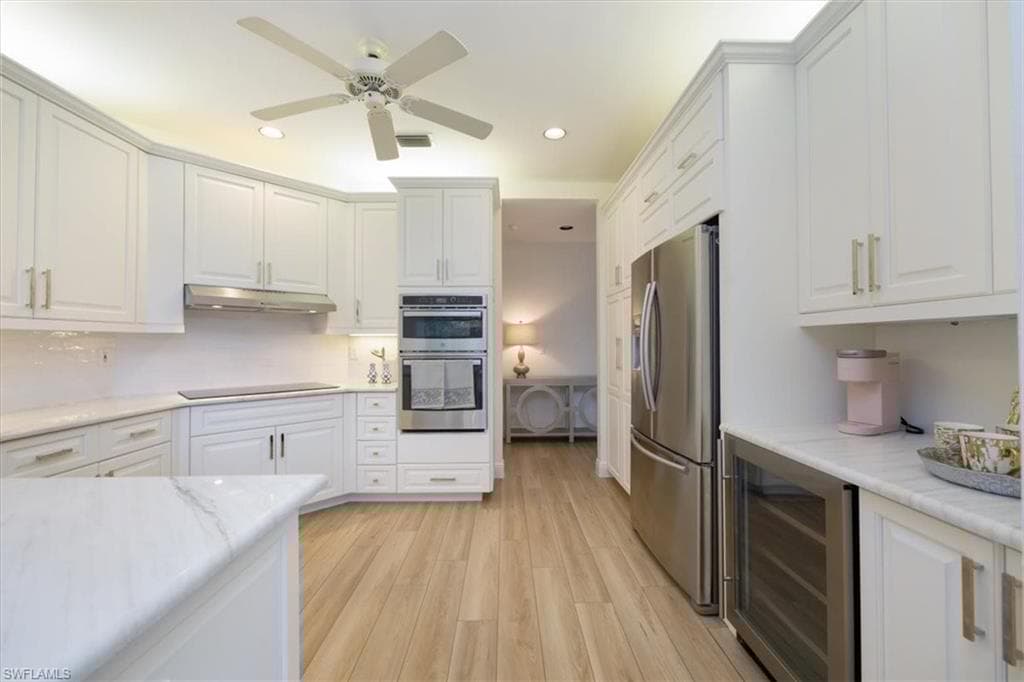 233 Colonade Cir 2205, Naples, FL 34103-11