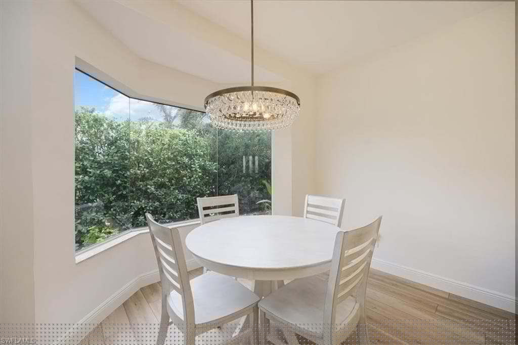 233 Colonade Cir 2205, Naples, FL 34103-13