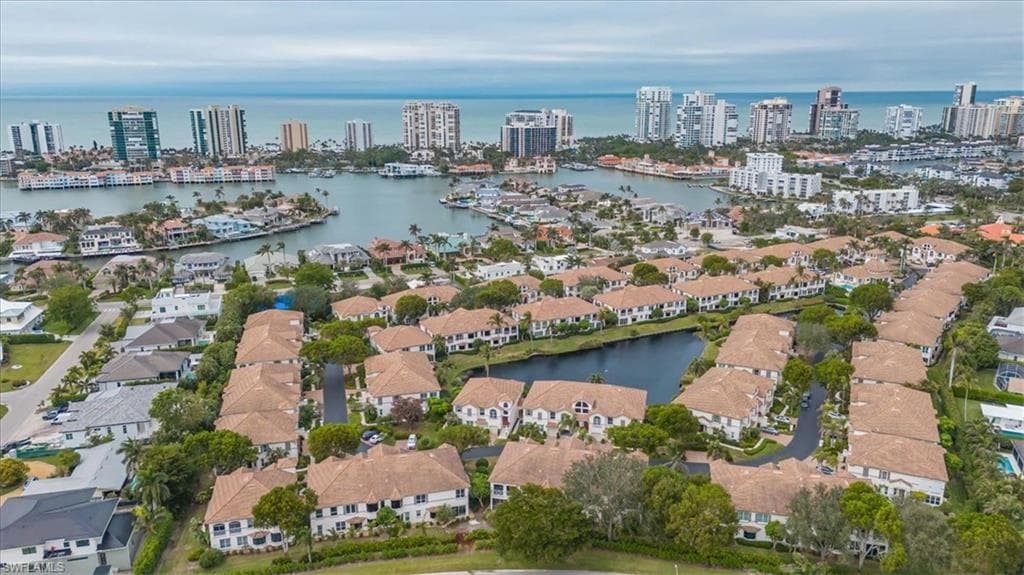 233 Colonade Cir 2205, Naples, FL 34103-26