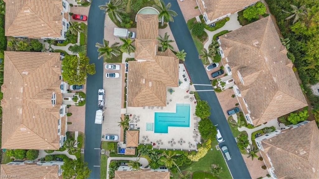 233 Colonade Cir 2205, Naples, FL 34103-29