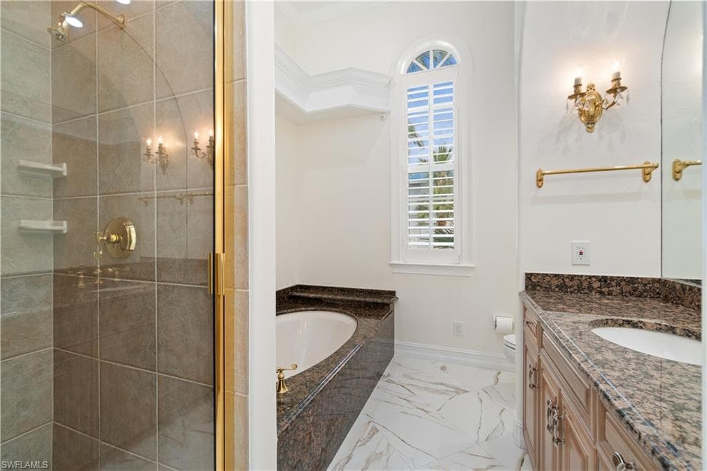 235 Bayfront Dr, Bonita Springs, FL 34134-38
