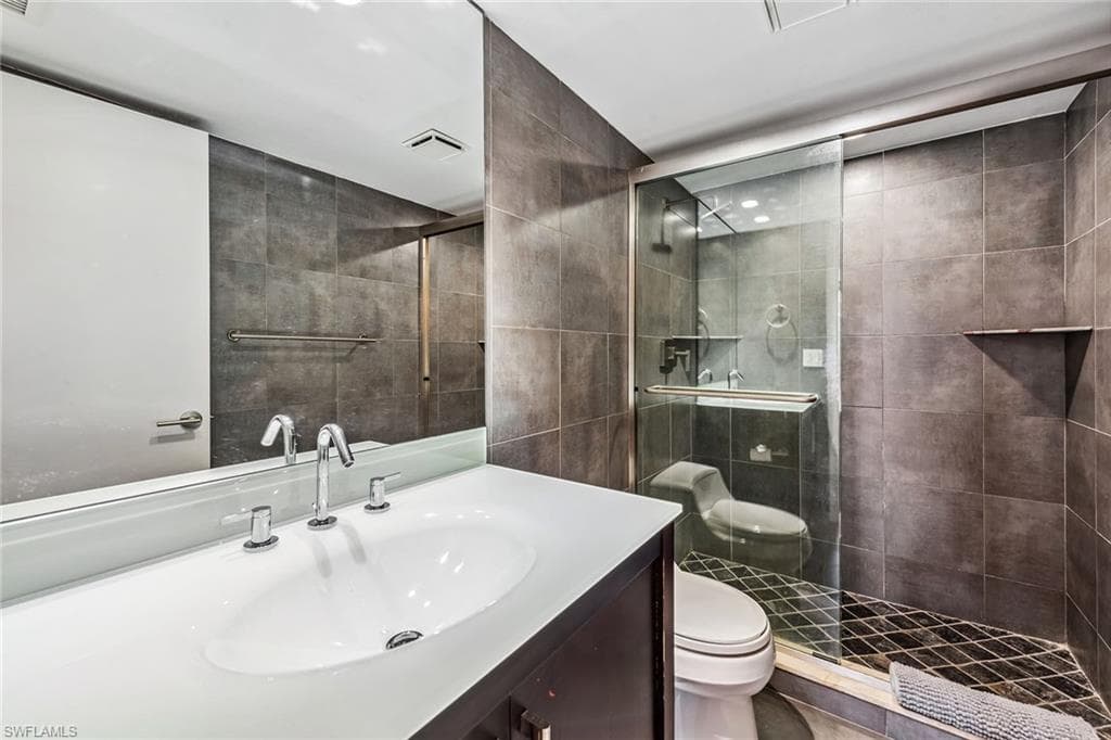 440 Seaview Ct 1607, Marco Island, FL 34145-15