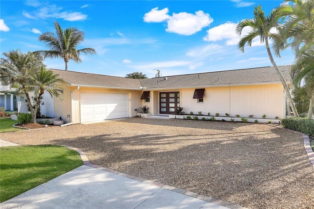 232 Conners Ave, Naples, FL 34108-9