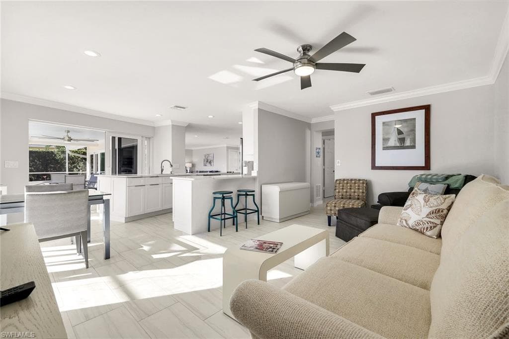 232 Conners Ave, Naples, FL 34108-14
