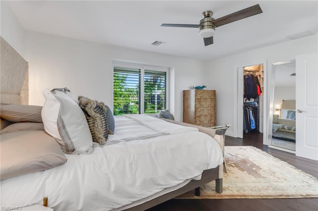 605 8th Ave S 605, Naples, FL 34102-26