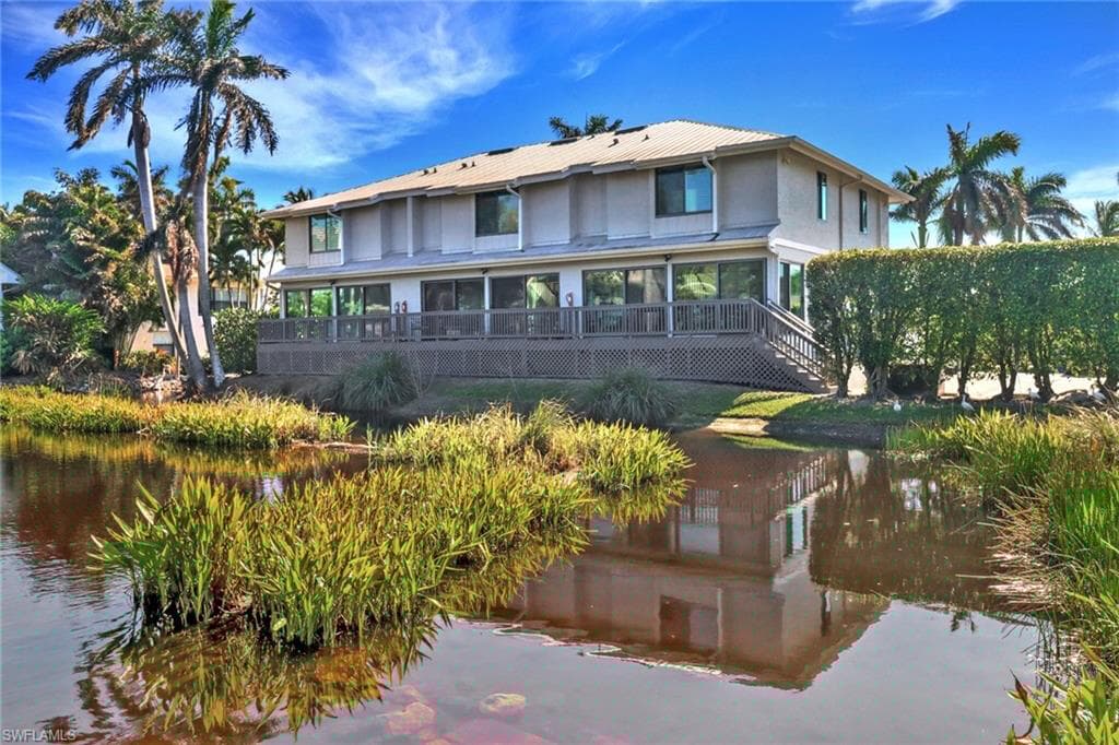 605 8th Ave S 605, Naples, FL 34102-37