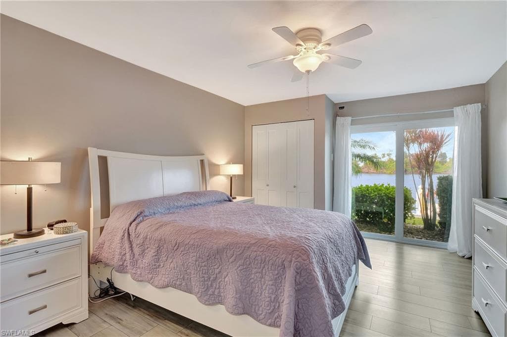 330 Kon Tiki Dr E7, Naples, FL 34113-15