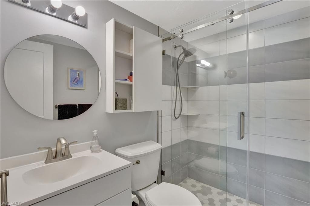 330 Kon Tiki Dr E7, Naples, FL 34113-18