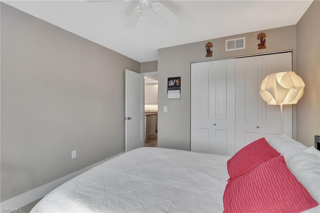 330 Kon Tiki Dr E7, Naples, FL 34113-20