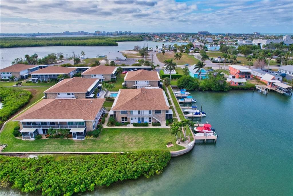 330 Kon Tiki Dr E7, Naples, FL 34113-25