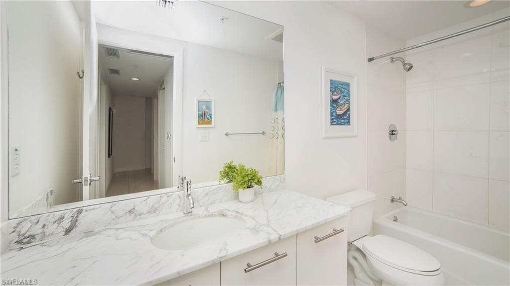 3000 Oasis Grand Blvd 1204, Fort Myers, FL 33916-19