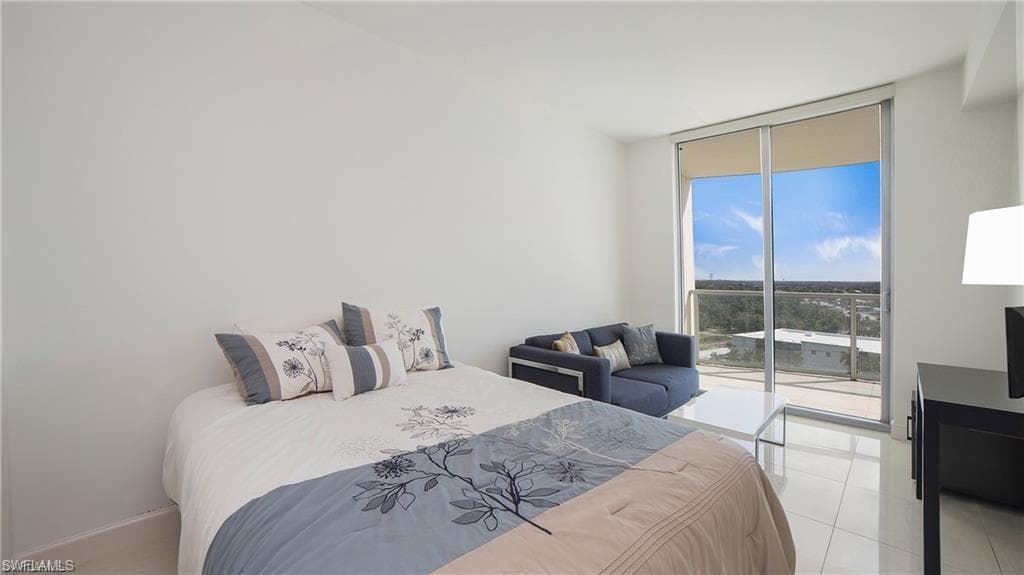 3000 Oasis Grand Blvd 1204, Fort Myers, FL 33916-20