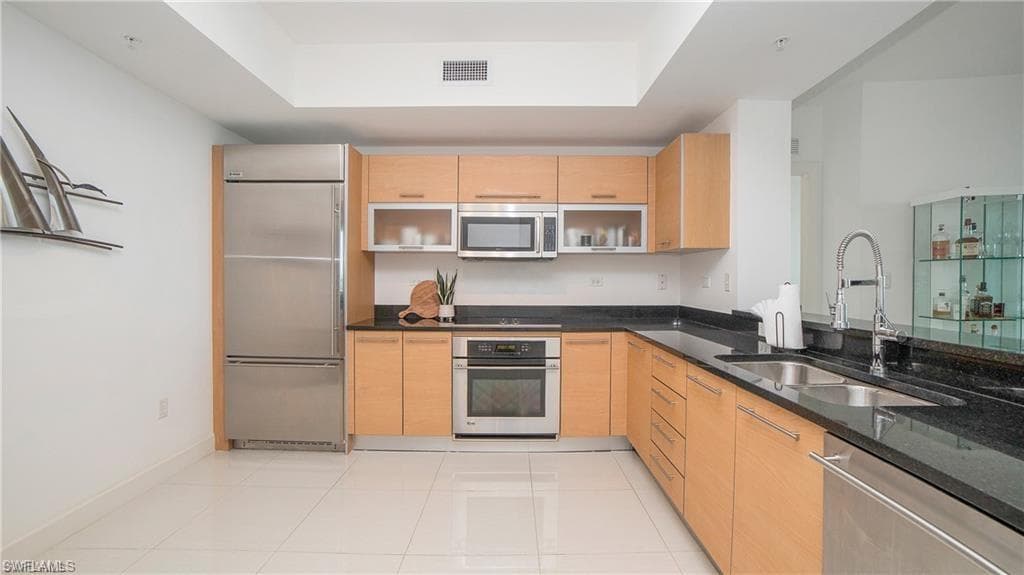 3000 Oasis Grand Blvd 1204, Fort Myers, FL 33916-7