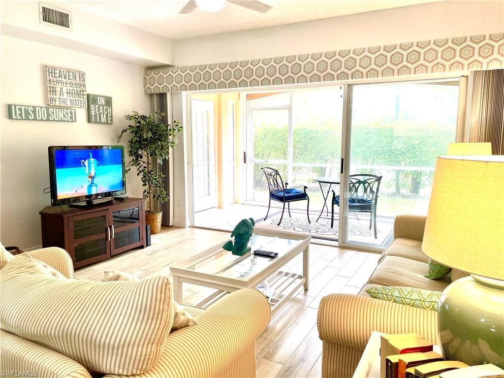 1044 Woodshire Ln B102, Naples, FL 34105-11