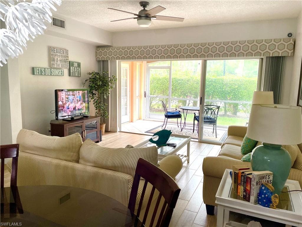 1044 Woodshire Ln B102, Naples, FL 34105-13