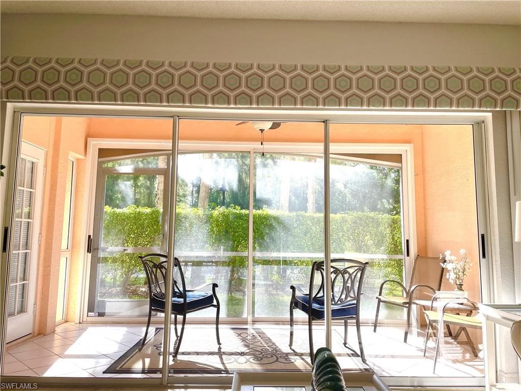1044 Woodshire Ln B102, Naples, FL 34105-18