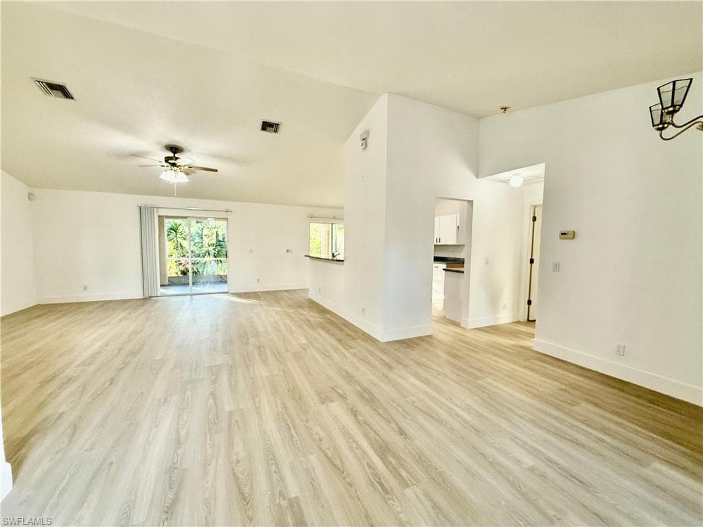 4575 16th St NE, Naples, FL 34120-3