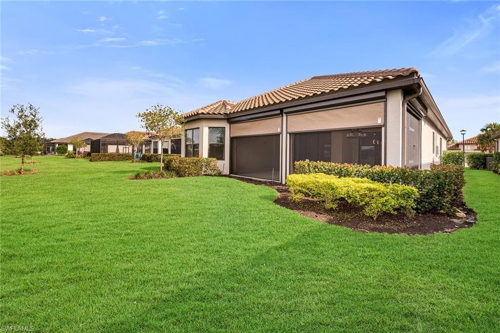 15271 Arpino Ct, Naples, FL 34114-34
